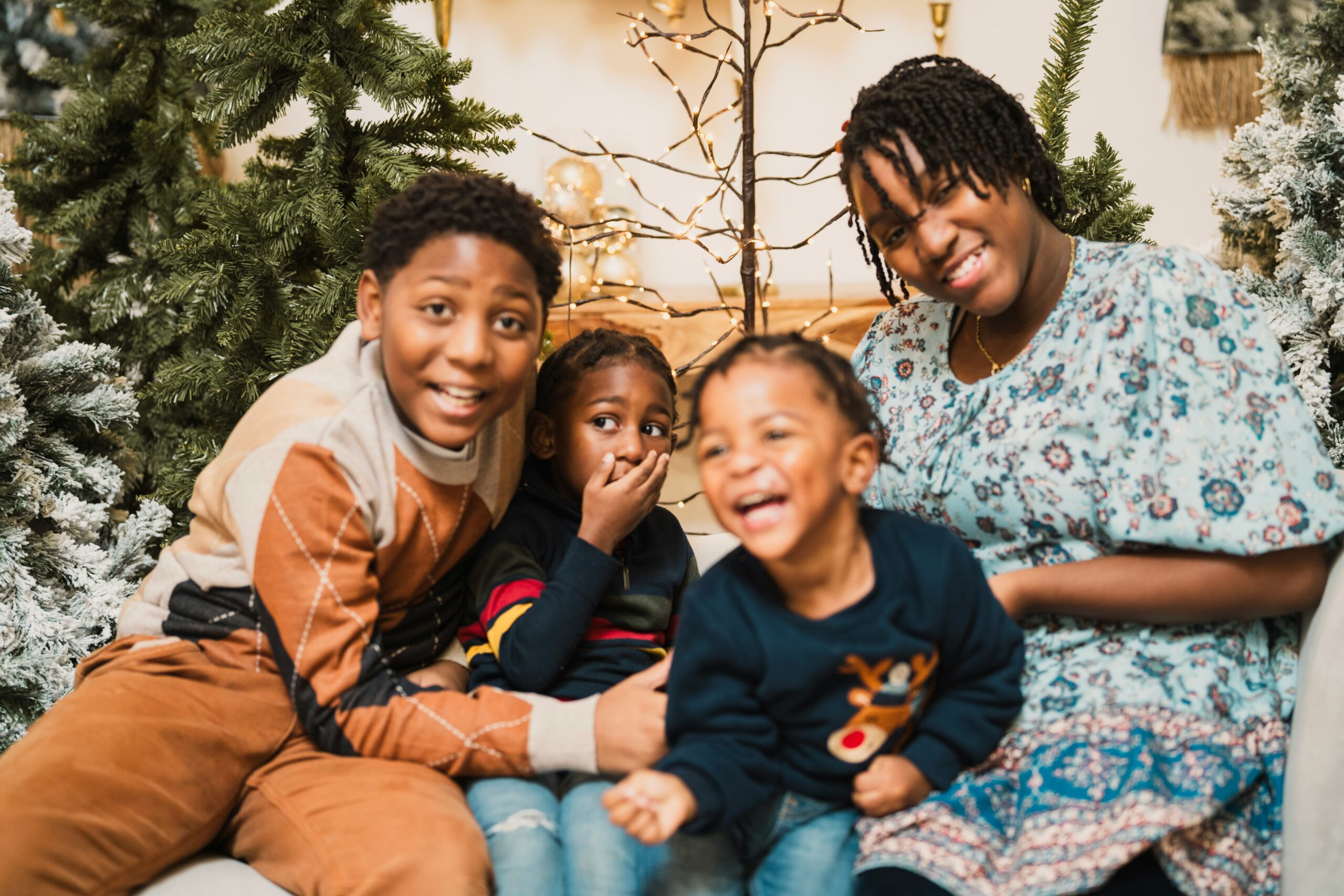 Thoughtful Christmas and New Year Gifts for Your Family